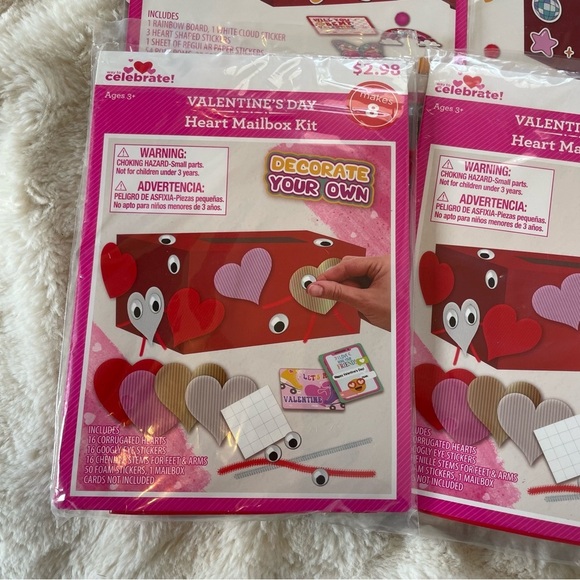 Way To Celebrate Mailbox Craft Kit 6 Pack Red NWT - Picture 2 of 4